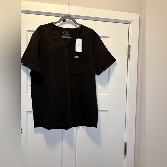 Figs Men’s Scrub Set. Leon Two Pocket Top. Cairo Cargo Pants Size L. - Picture 1 of 8